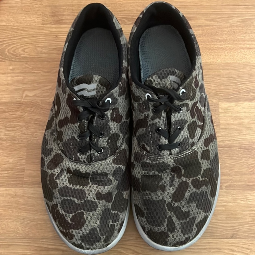 STRiKE MVMNT haze trainer camo